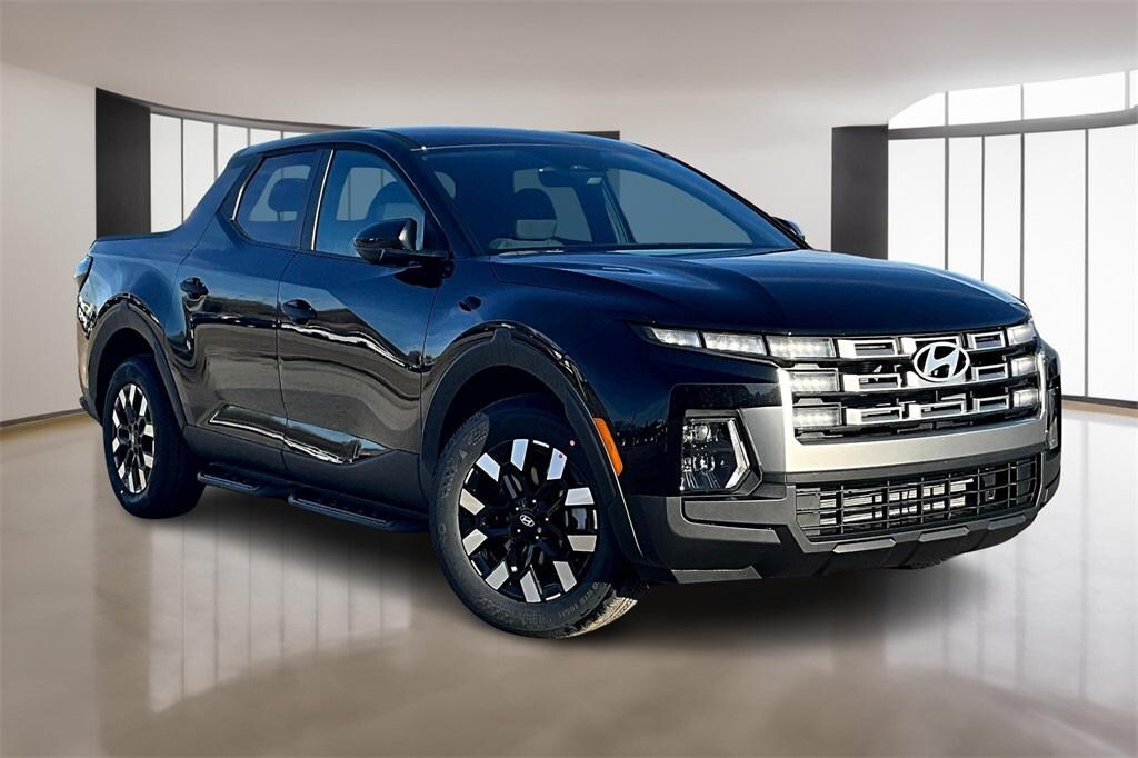 New 2025 Hyundai Santa Cruz SE FWD Truck