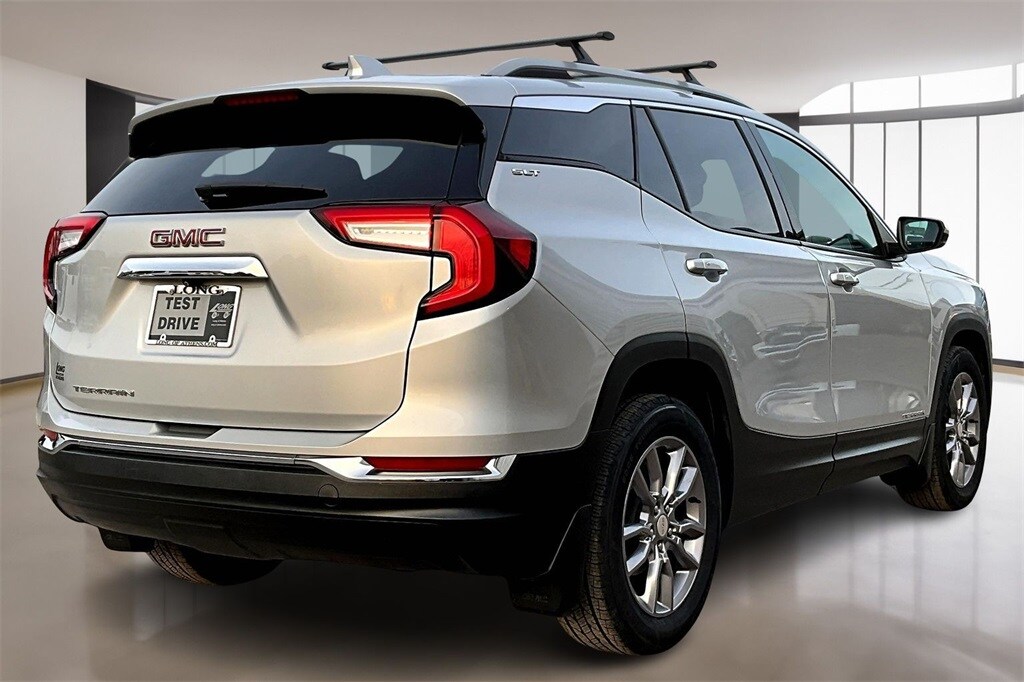 Used 2022 GMC Terrain SLT SUV