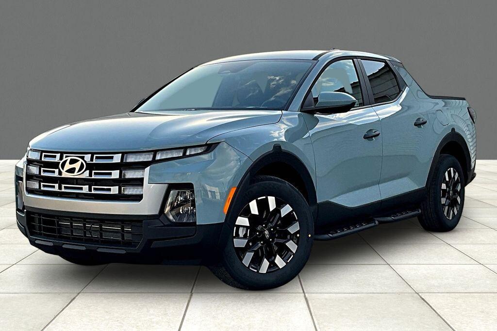 New 2025 Hyundai Santa Cruz SE FWD Truck