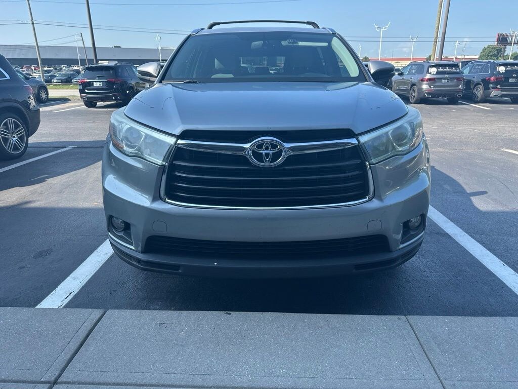 Used 2015 Toyota Highlander XLE V6 SUV