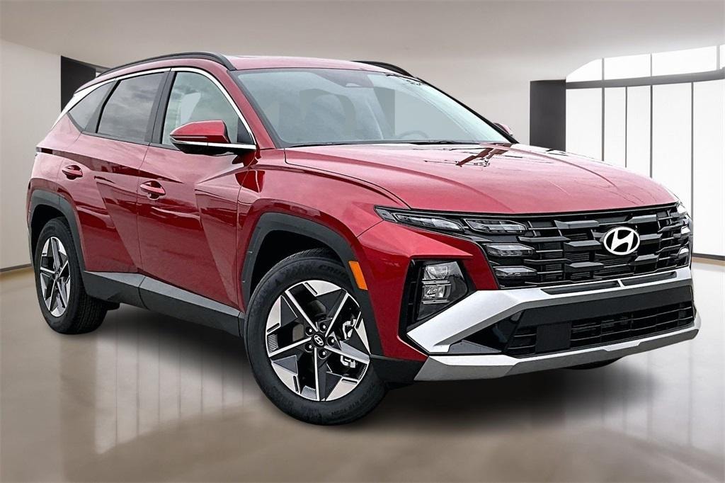 New 2026 Hyundai Tucson SEL Premium FWD SUV