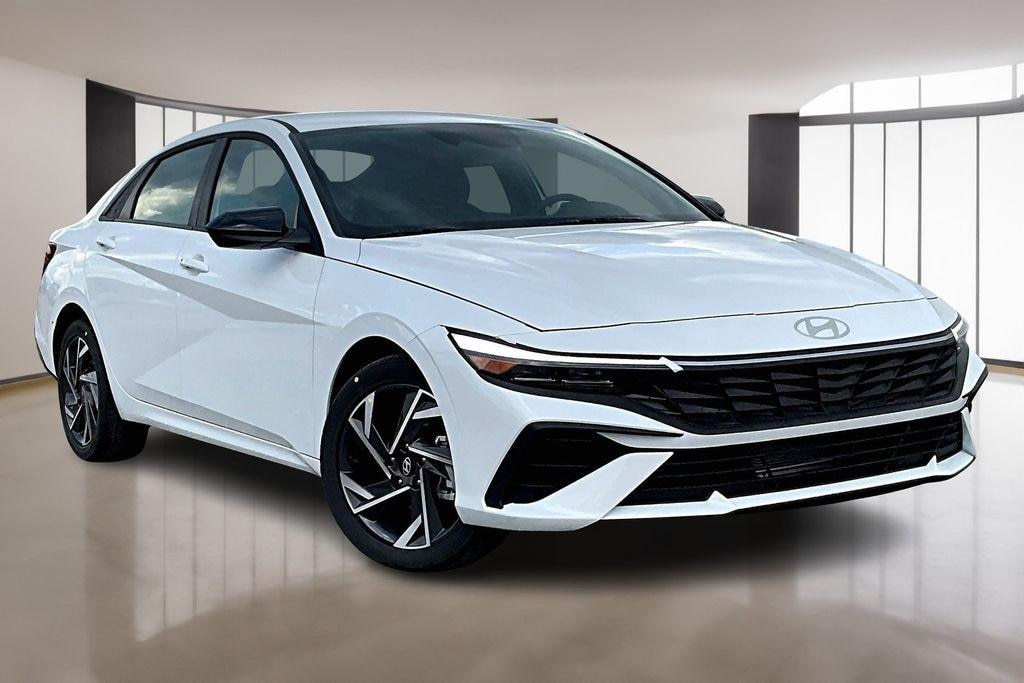 New 2025 Hyundai Elantra SEL Sport Sedan