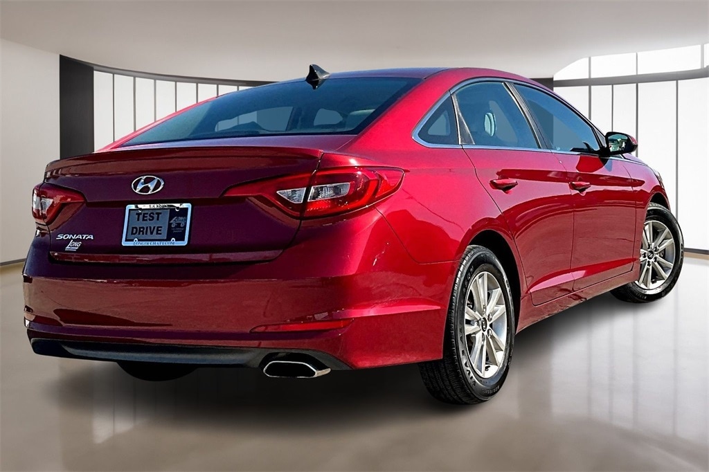 Used 2015 Hyundai Sonata SE Sedan