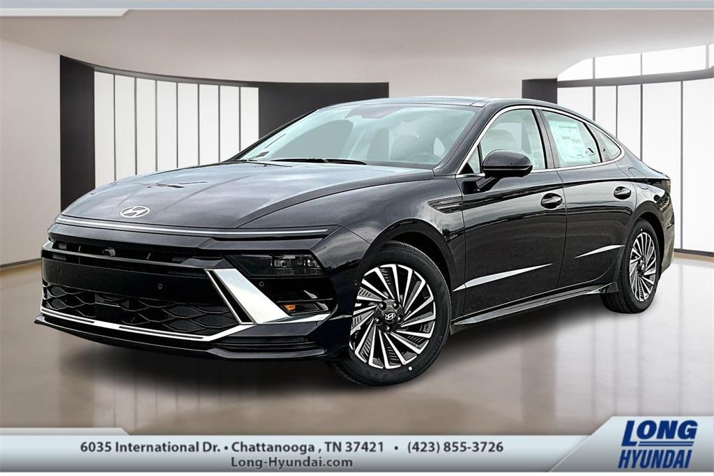New 2025 Hyundai Sonata Hybrid Limited Sedan
