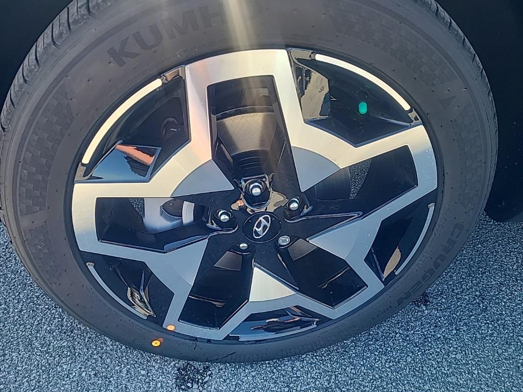 New 2024 Hyundai Santa Cruz Limited Truck