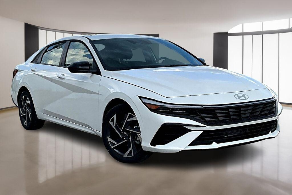 New 2025 Hyundai Elantra SEL Sport Sedan