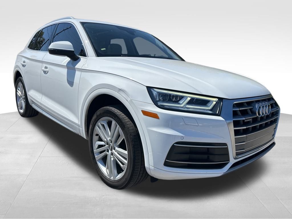 2020 Audi Q5 45 Premium photo 3