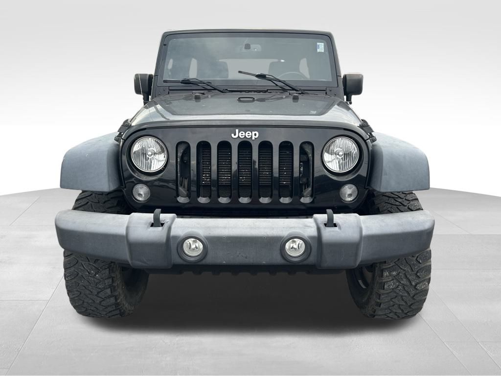 2015 Jeep Wrangler Unlimited Sport photo 2