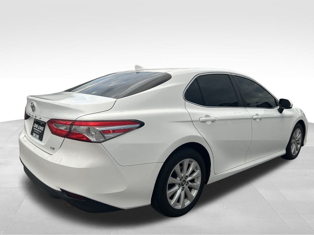 2020 Toyota Camry LE photo 4