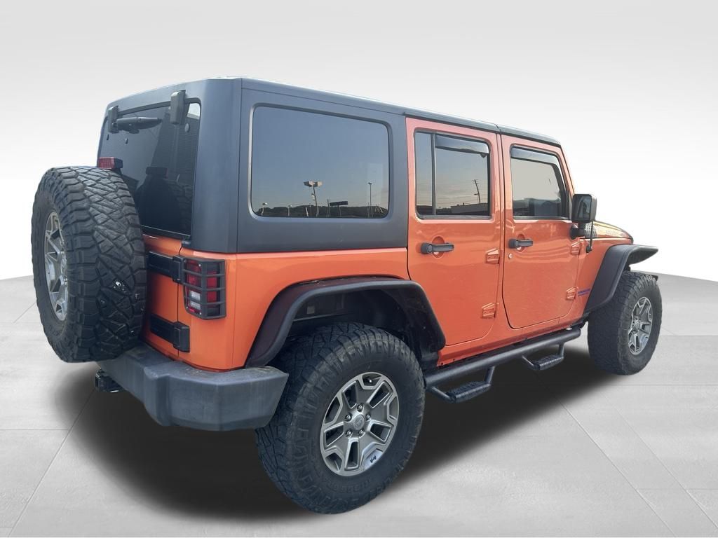 2015 Jeep Wrangler Unlimited Rubicon photo 4