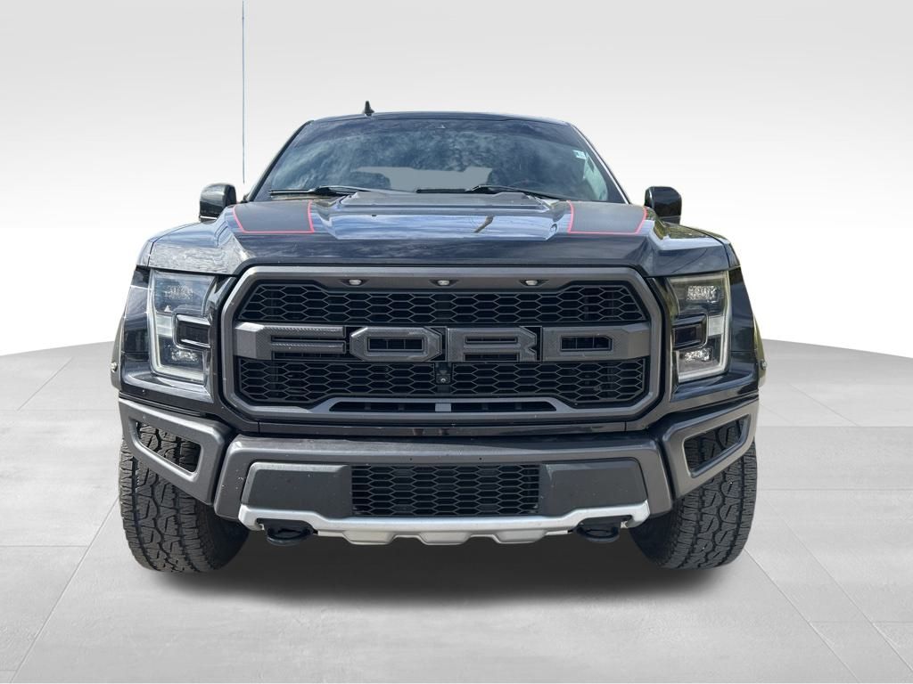 2020 Ford F-150 Raptor photo 2