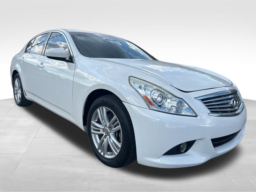 2013 Infiniti G37 photo 3