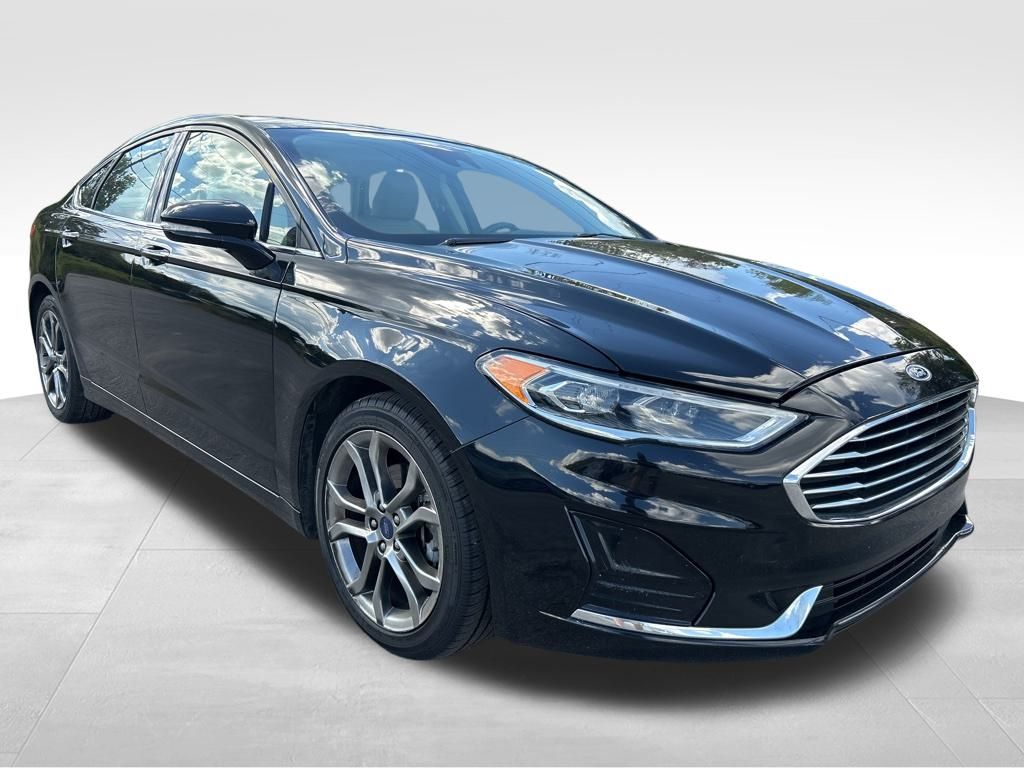 2020 Ford Fusion SEL photo 3
