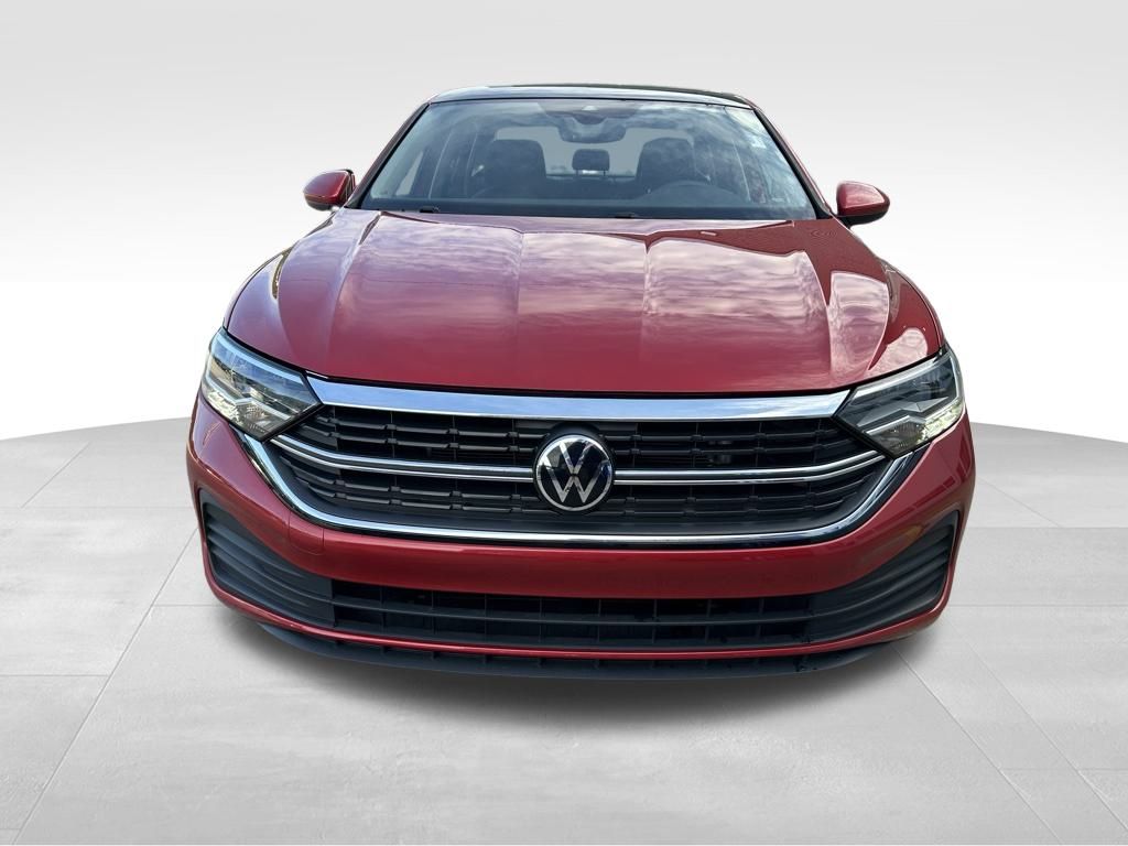 3VW7M7BUXRM047586