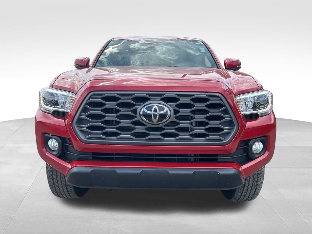 2022 Toyota Tacoma SR5 photo 2