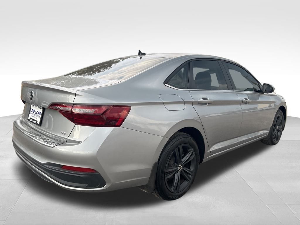 2024 Volkswagen Jetta 1.5T SE photo 4
