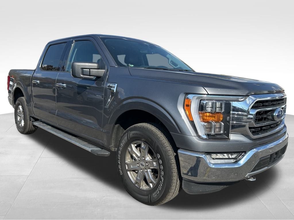 2021 Ford F-150 XLT photo 3