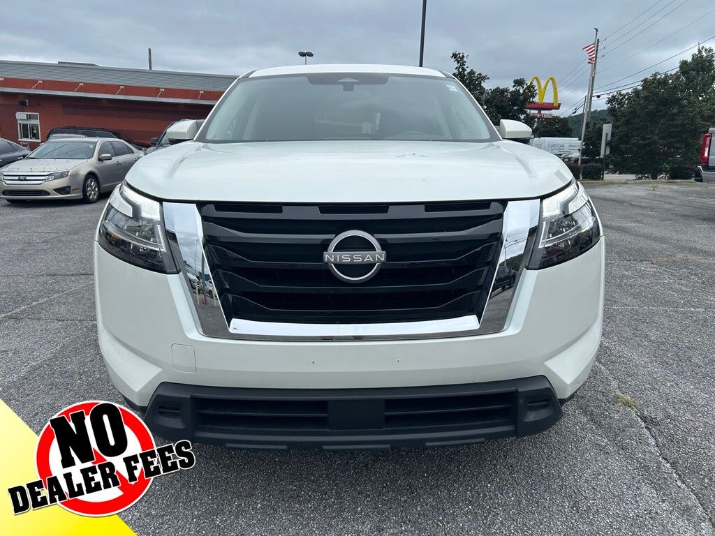 Used 2022 Nissan Pathfinder SV SUV