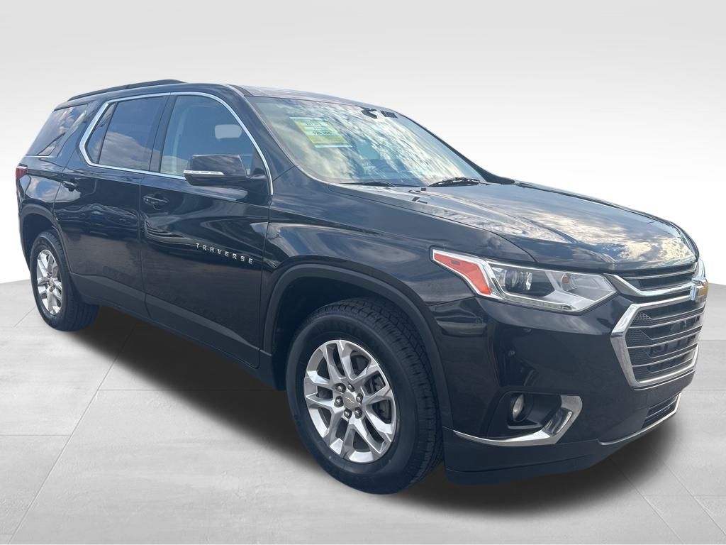 2020 Chevrolet Traverse Cloth 1LT photo 3
