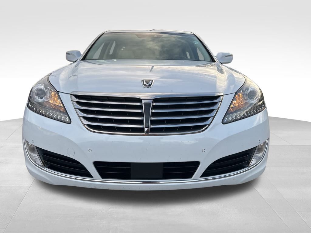 2016 Hyundai Equus Signature Ultimate photo 2