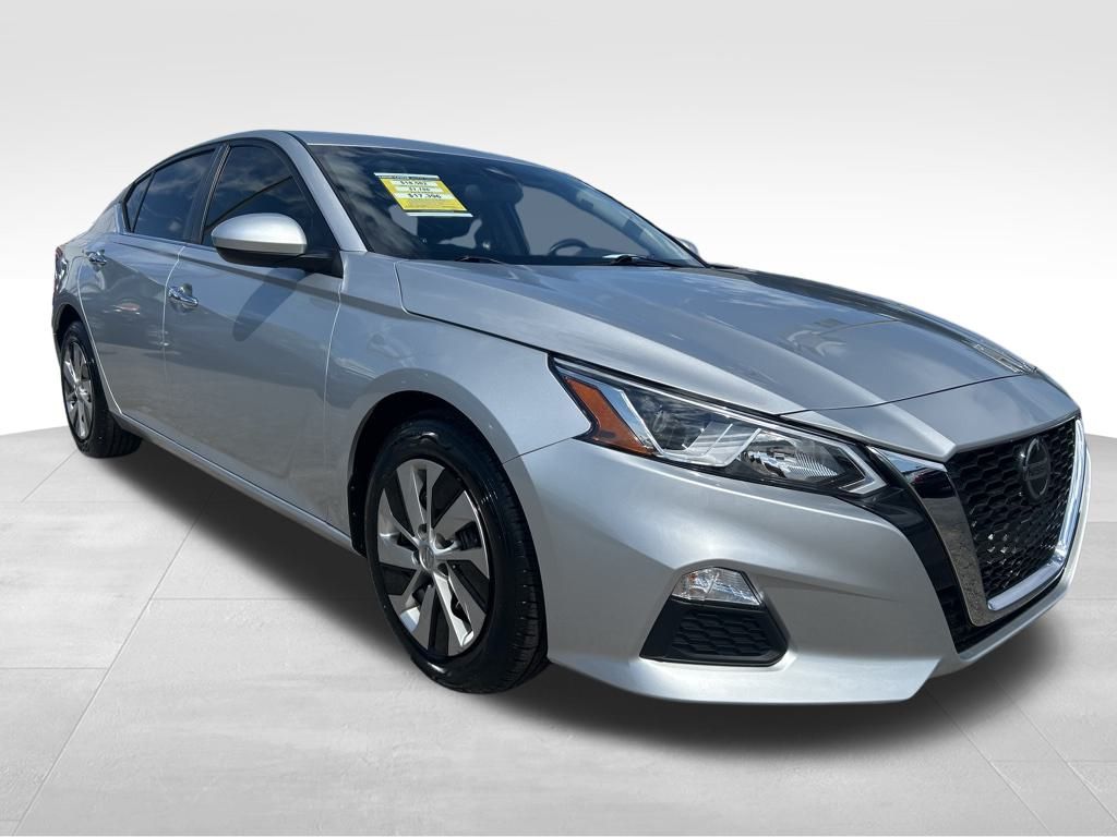 2021 Nissan Altima 2.5 S photo 3