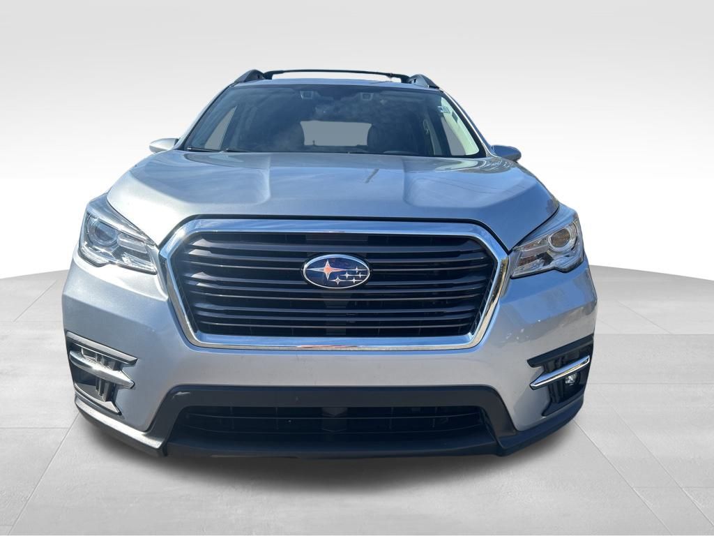 2022 Subaru Ascent Limited photo 2