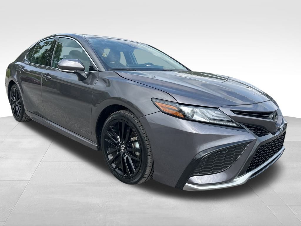 2024 Toyota Camry XSE photo 3