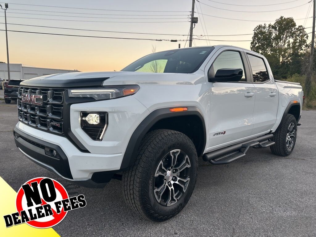 Used 2025 GMC Canyon AT4 Truck Crew Cab