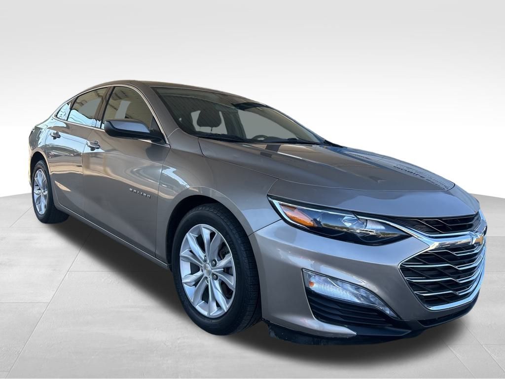 2022 Chevrolet Malibu 1LT photo 3