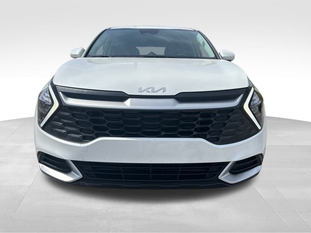 2023 Kia Sportage LX photo 2