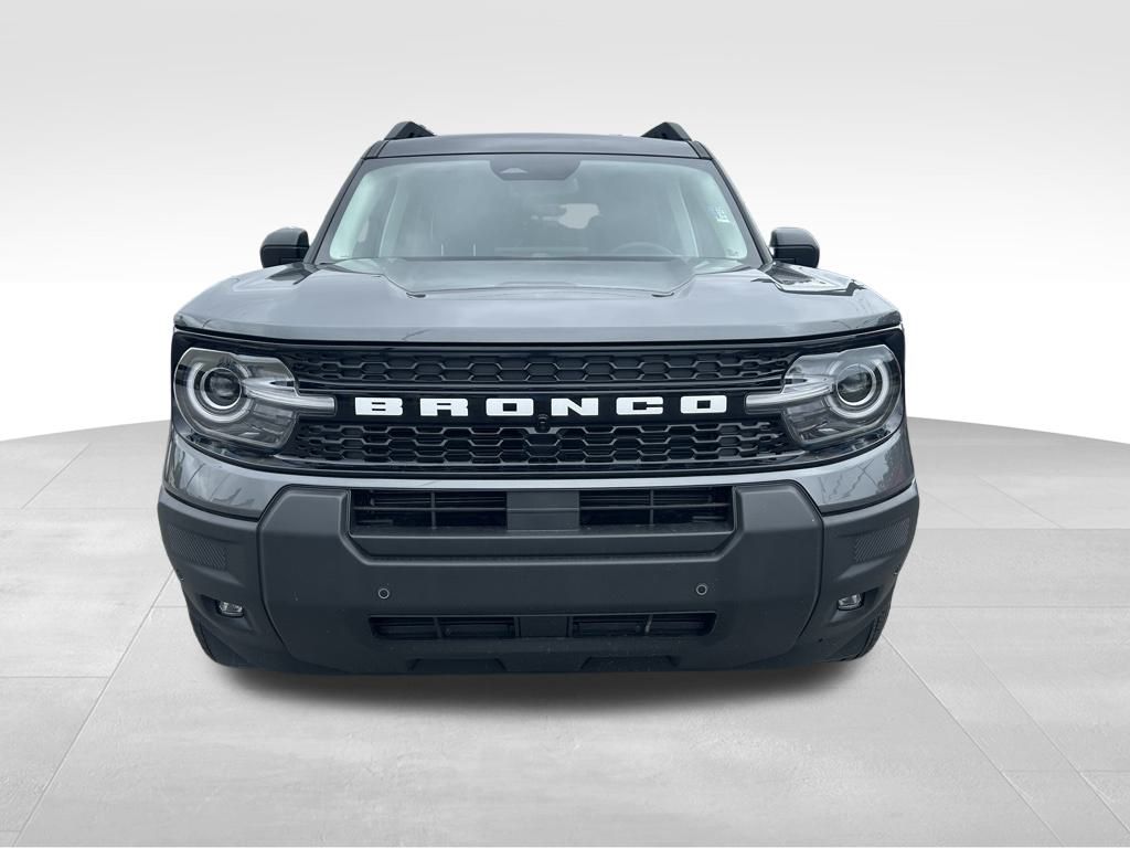 2025 Ford Bronco Sport Outer Banks photo 2