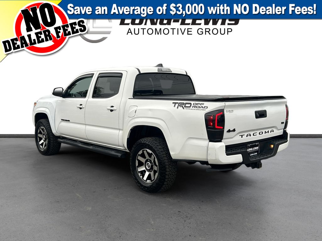 2022 Toyota Tacoma SR Double Cab photo 3