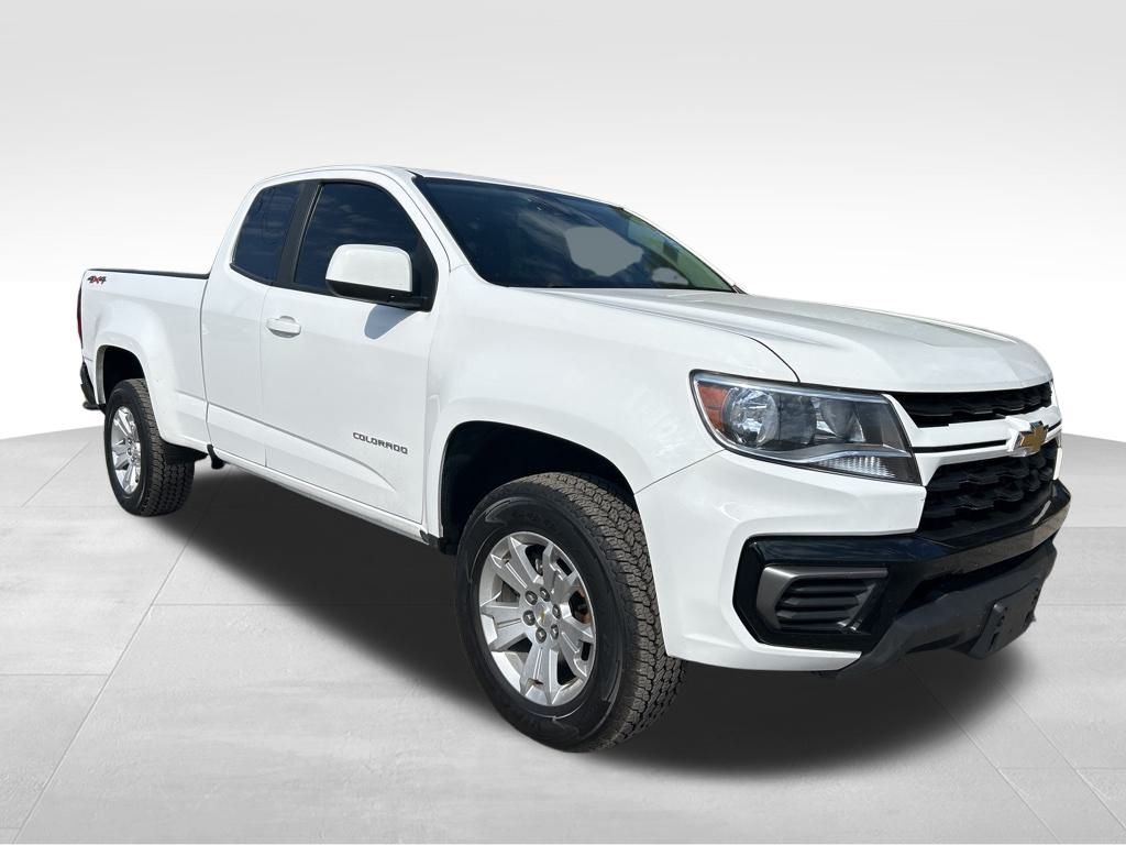 2022 Chevrolet Colorado LT photo 3