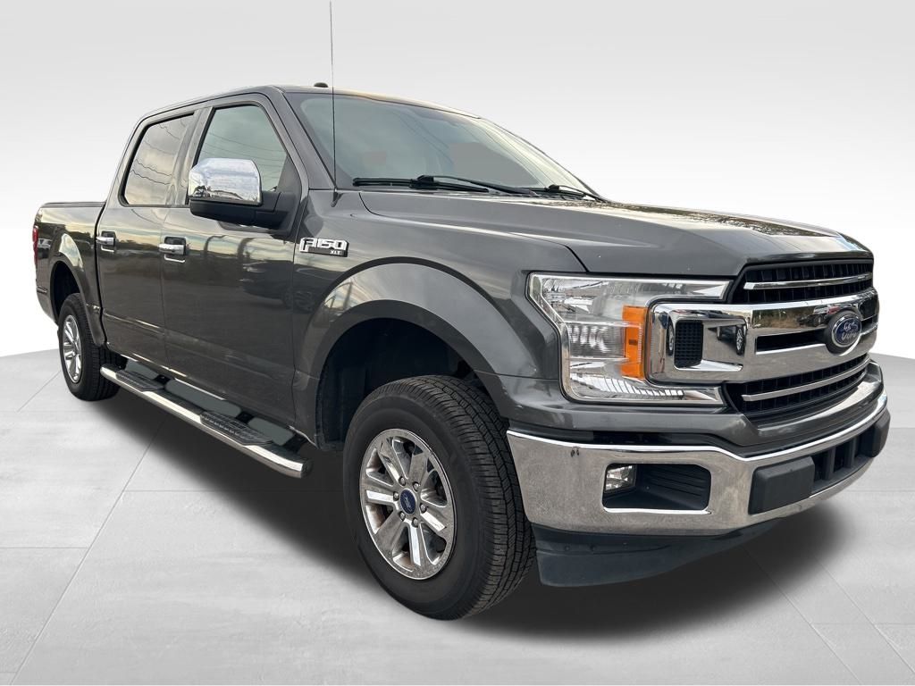 2018 Ford F-150 XLT photo 2