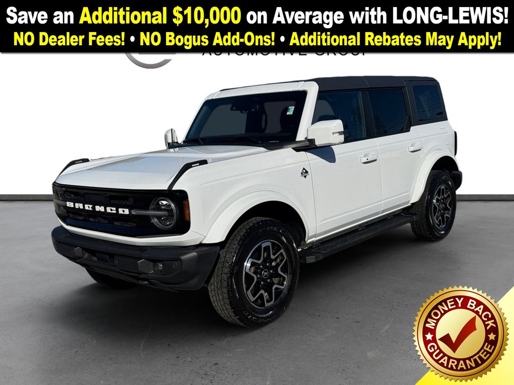 2023 Ford Bronco 4-Door Outer Banks's photo