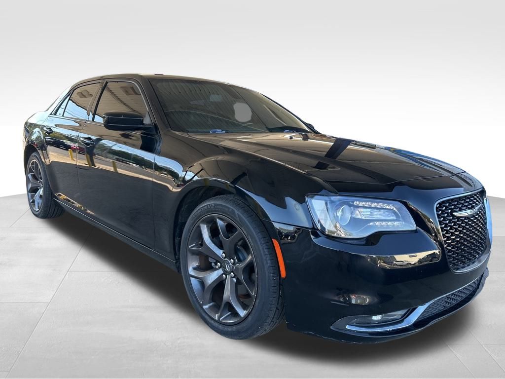 2019 Chrysler 300 S photo 3