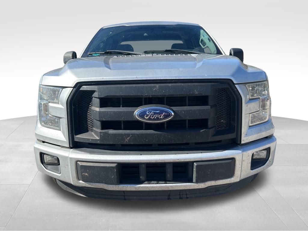 2016 Ford F-150 XL photo 2