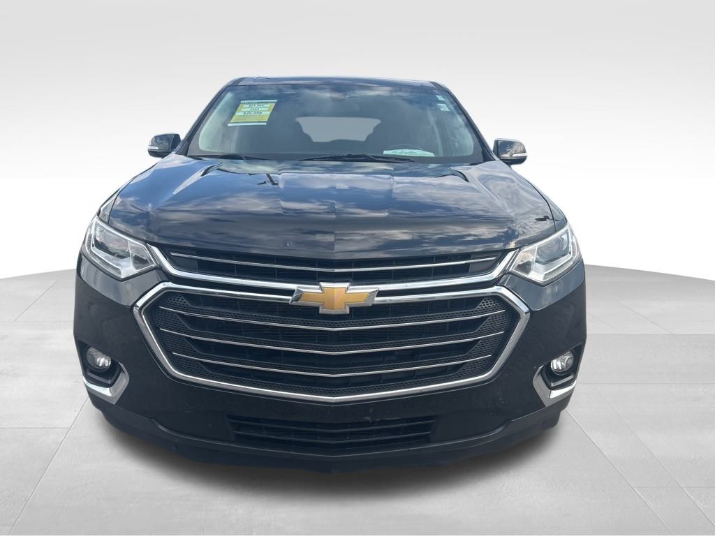 2020 Chevrolet Traverse Cloth 1LT photo 2