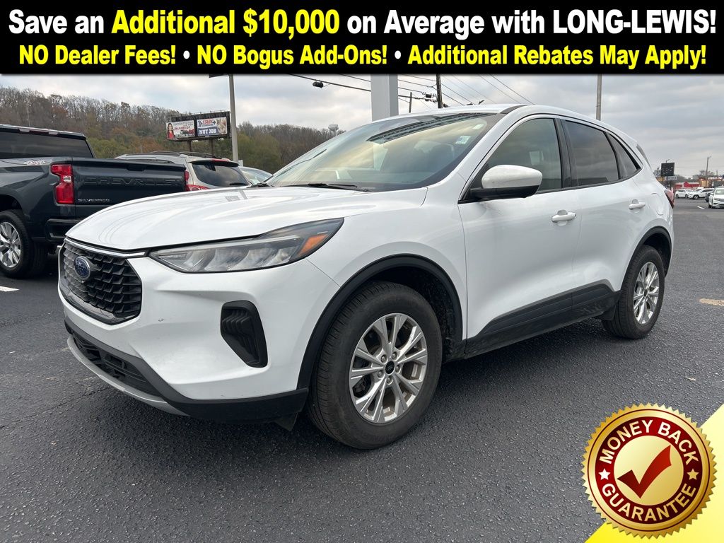 2023 Ford Escape Active's photo