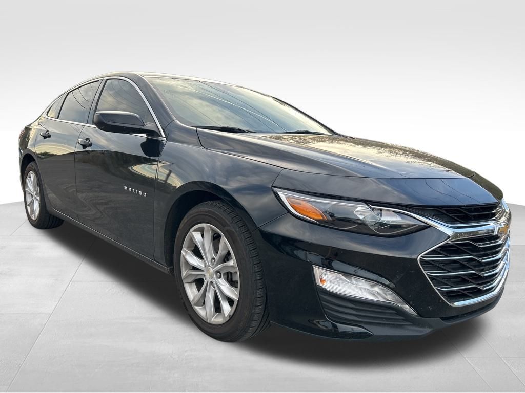 2023 Chevrolet Malibu 1LT photo 3
