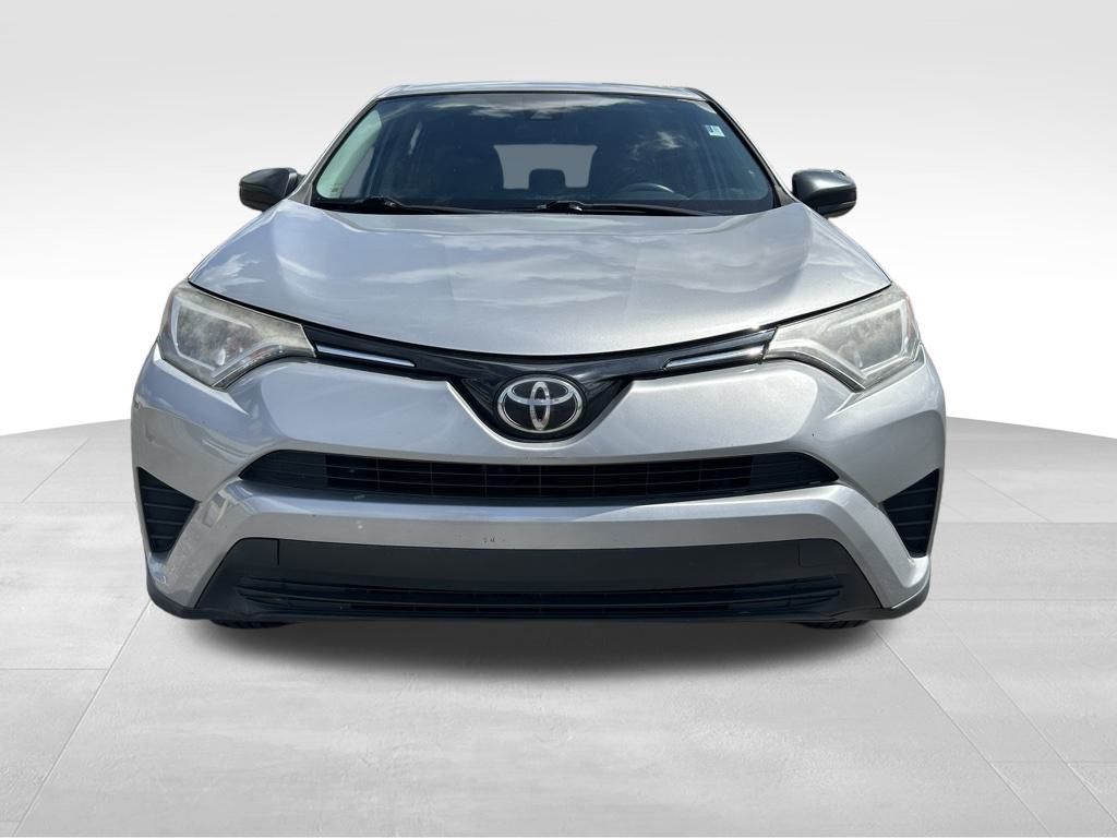 Used 2018 Toyota RAV4 LE with VIN 2T3BFREV2JW752991 for sale in Alabaster, AL