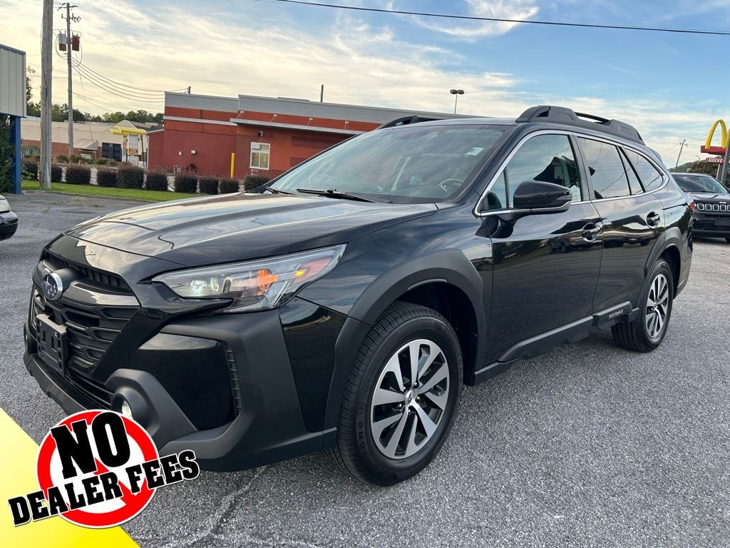 Used 2023 Subaru Outback Premium SUV