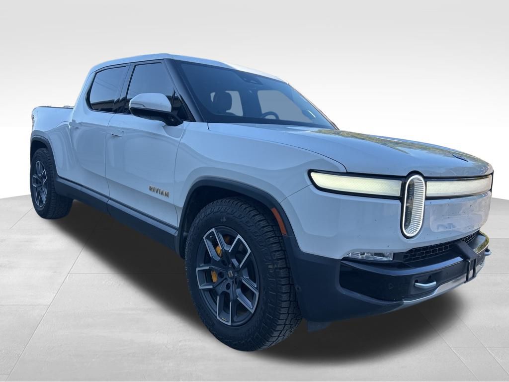 2022 Rivian R1T Adventure photo 3
