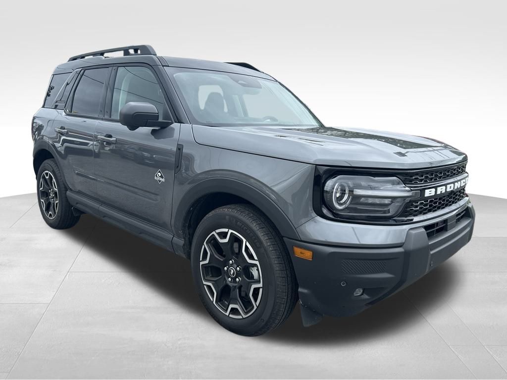 2025 Ford Bronco Sport Outer Banks photo 3