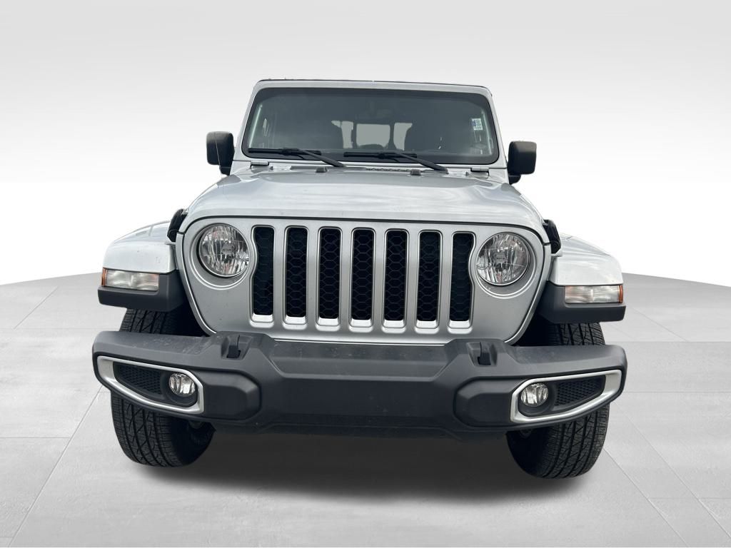 2023 Jeep Gladiator Overland photo 2