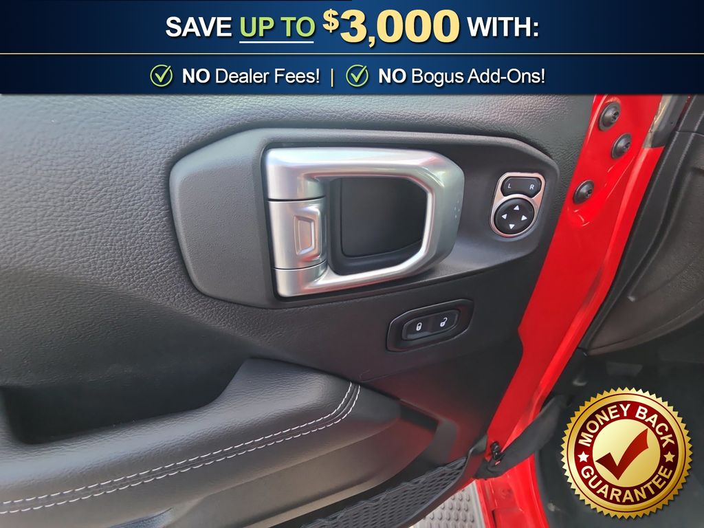 2023 Jeep Wrangler 4-Door Sahara - Photo 16