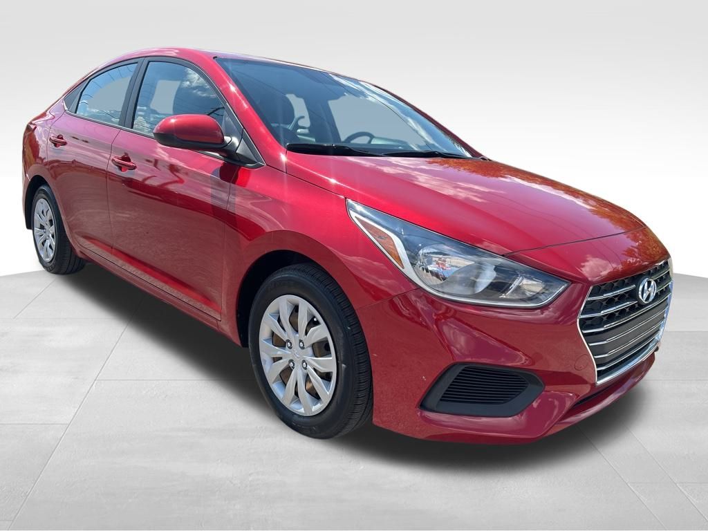 2022 Hyundai Accent SE photo 3