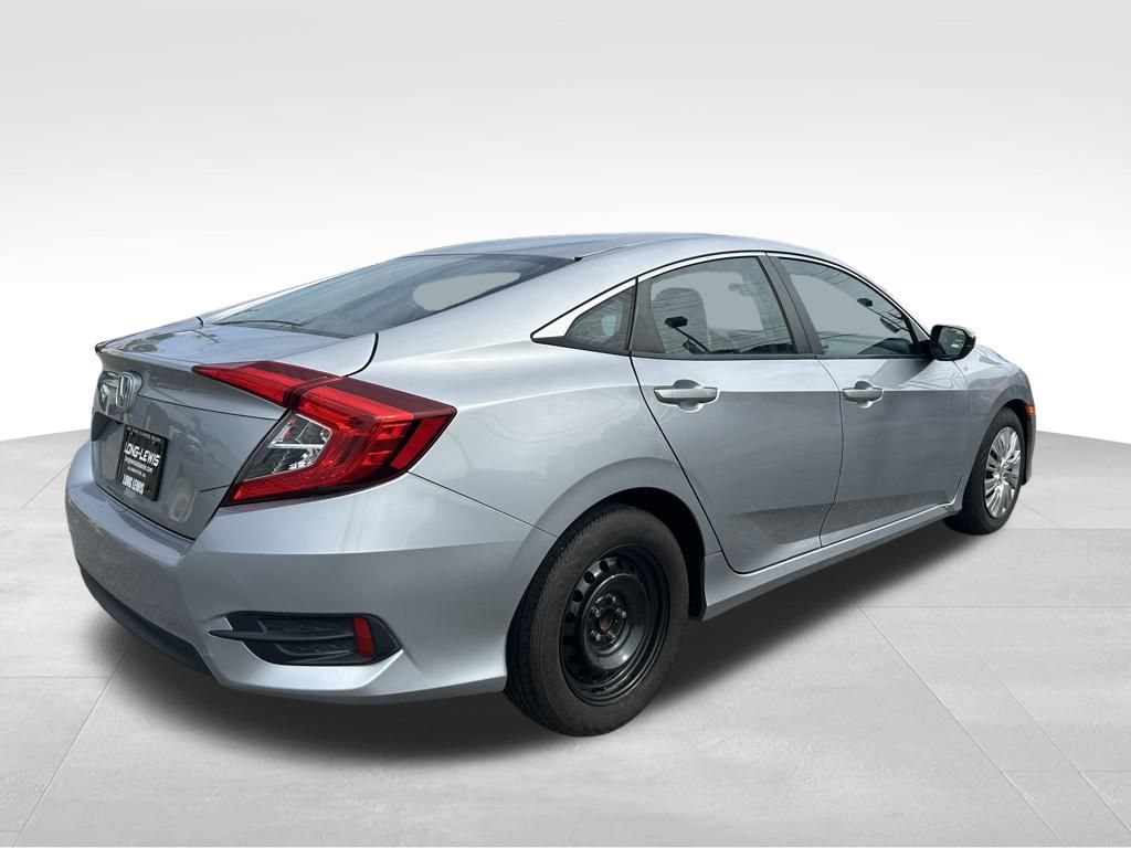 2018 Honda Civic LX photo 4