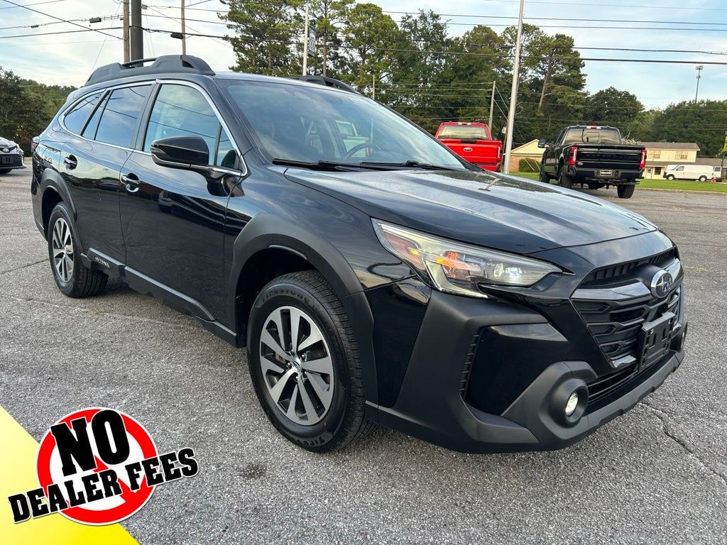 Used 2023 Subaru Outback Premium SUV