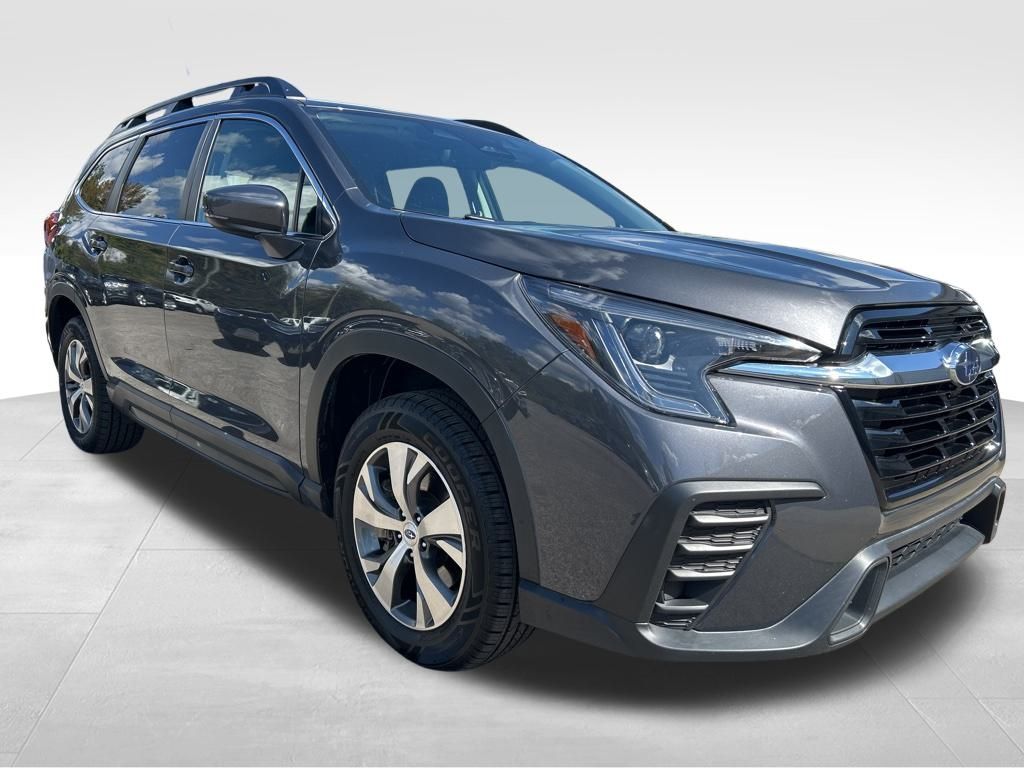 2024 Subaru Ascent Premium photo 3